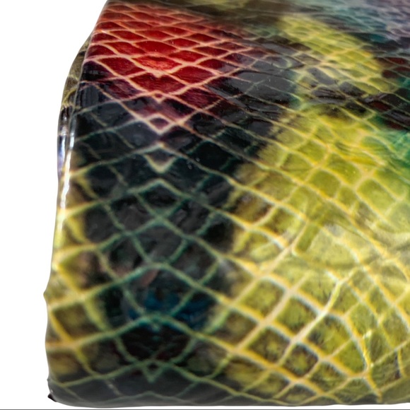 Snake Skin Clutch - Picture 2 of 6